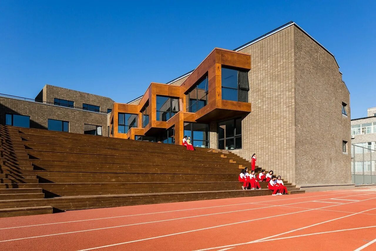 Школа the ecole jean-moulin. Архитектурное бюро arkitema architects. Современные европейские школы. Лучшая школа в европе. Школа кампус кампус.