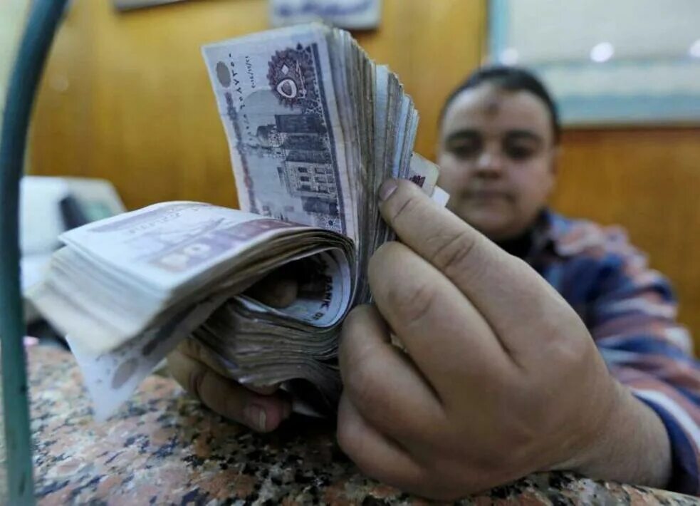 Деньги Египта. Размен денег в Египте. Египет местные деньги. Обмен валюты в Египте.