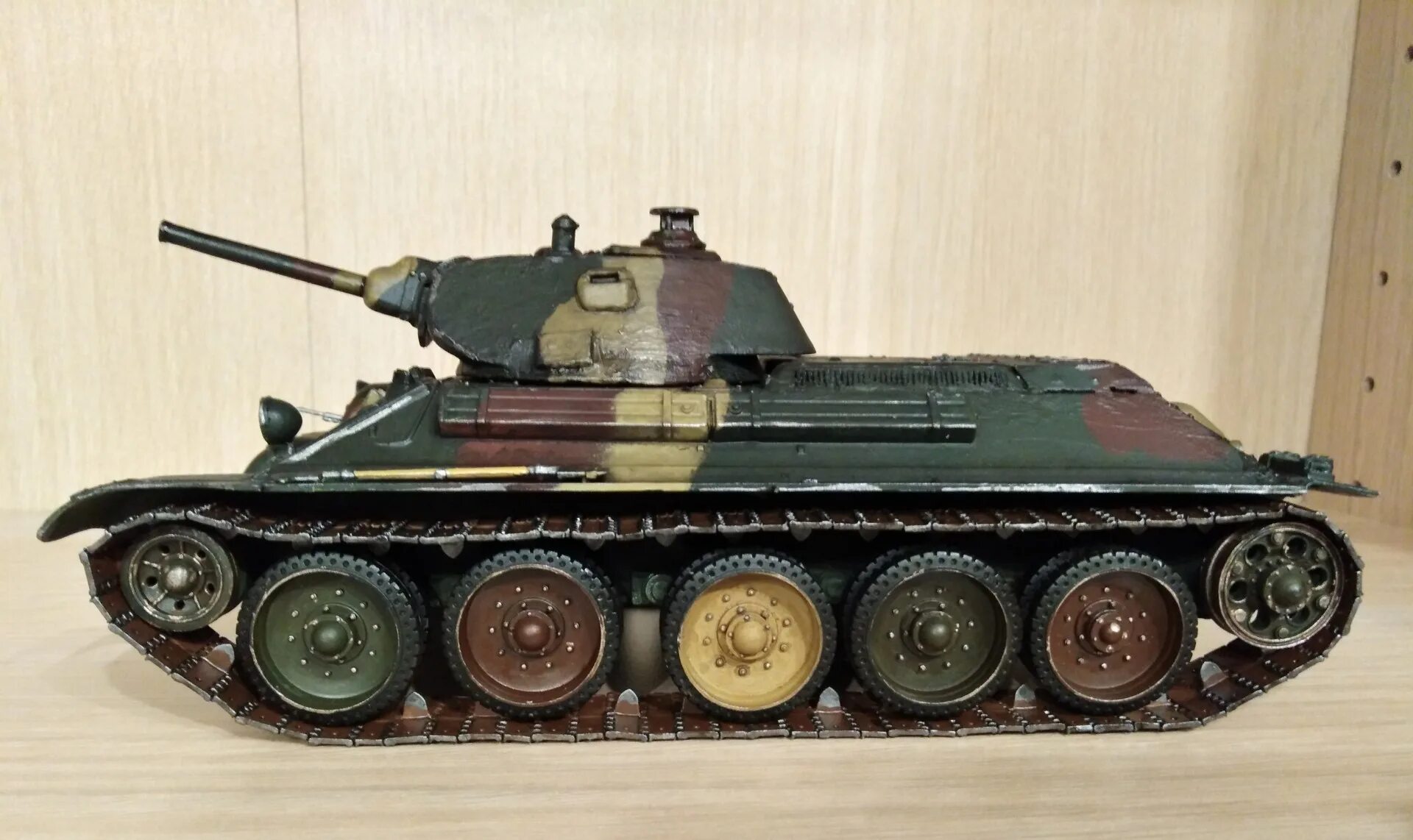 Танки е 34