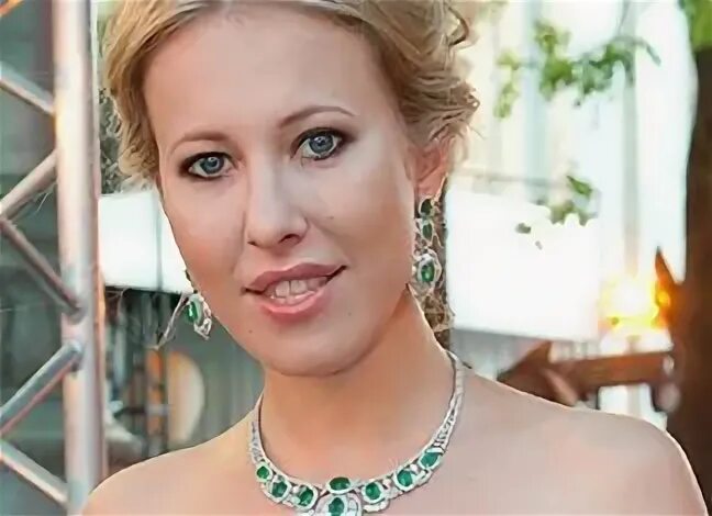 Ксения собчак биография личная жизнь дети фото Ксения Собчак в шутку называет сына "гаденышем" и "спиногрызом" Рамблер/новост