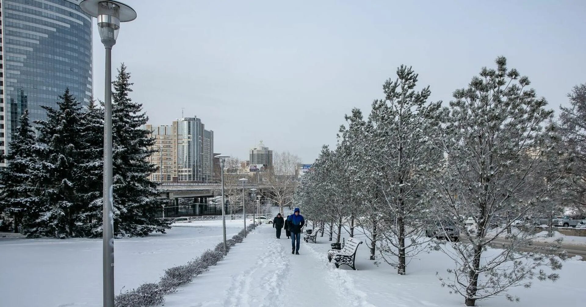 Зимой купить в новосибирске. Новосибирск зима 2021. Улицы Новосибирска зимой. Новосибирск зима снег. Сибирь зима город.