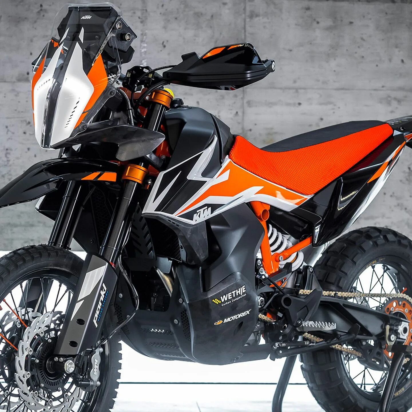 Ktm 790. KTM Adventure 790 2018.