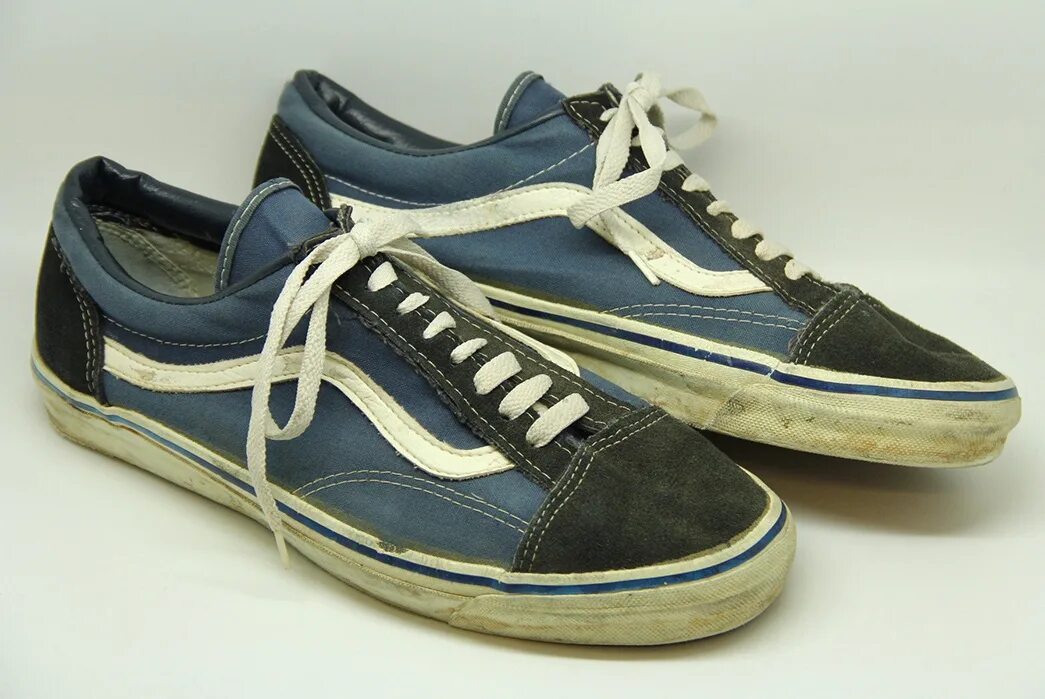Vans shoes. First shoes vans 1966. first shoes vans 1966 #44. вансы 1966 года. самые первые вансы.
