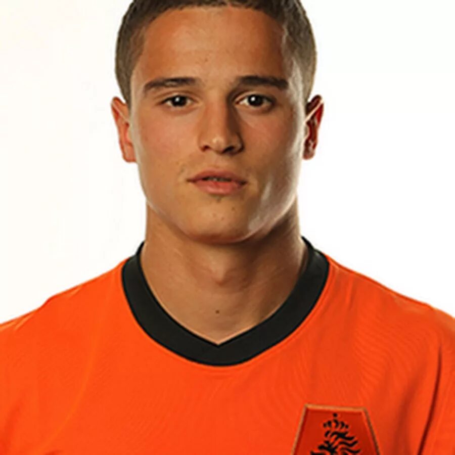 Afellay футболист. Afellay футболист. Ibrahim afellay. Afellay футболист. Афеллай футболист.