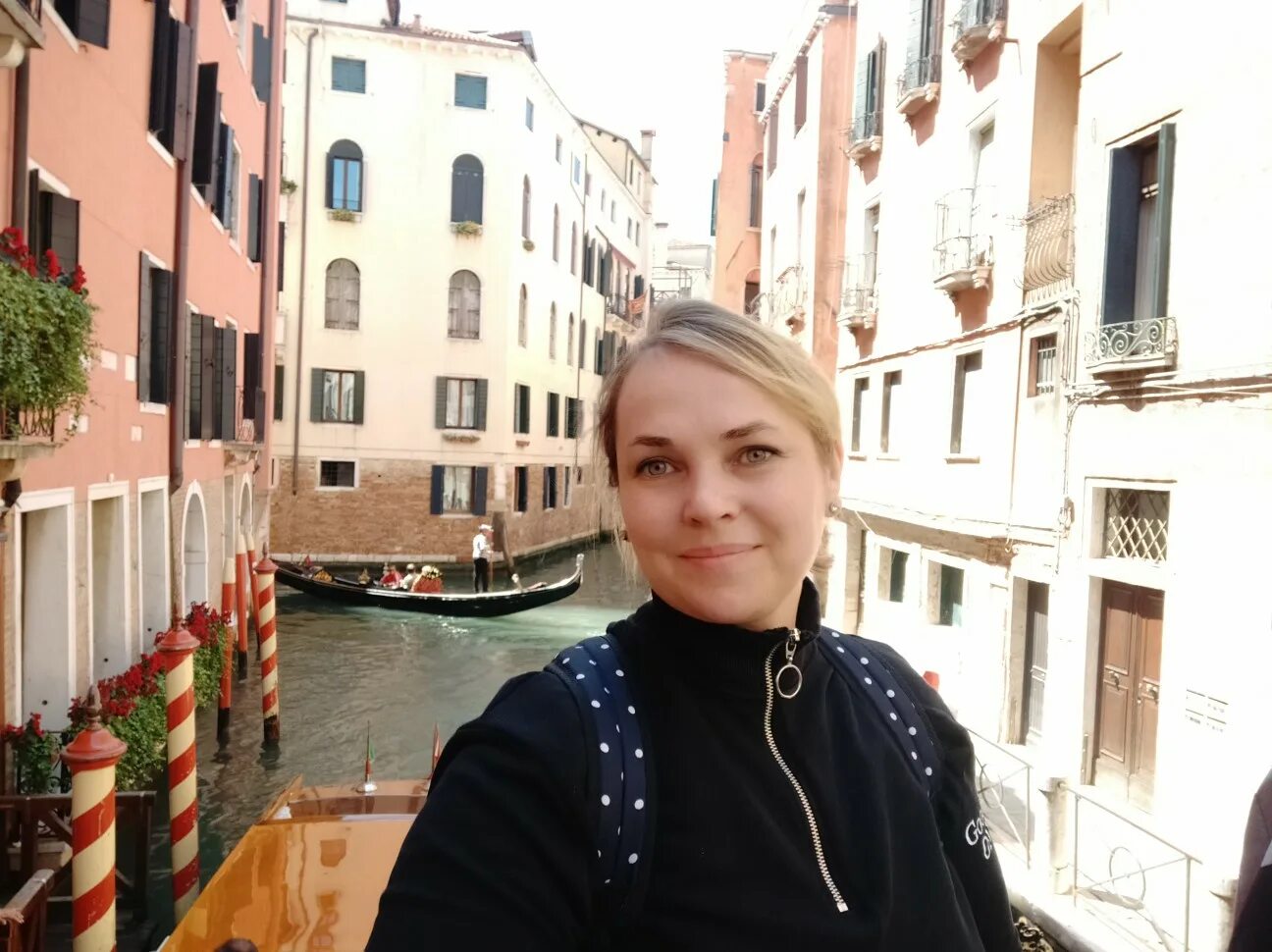 Оптима ноябрьск. Оптим тур логотип. Оптим тур. Бугульма ул герцена 88а. Оптим тур тюмень.