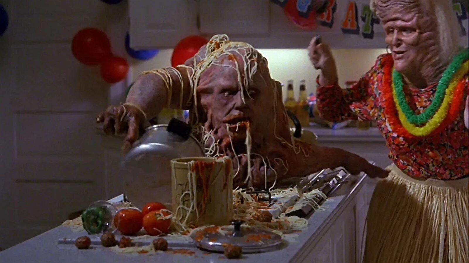 Футбол для туалета. Настольная игра баскетбол. Баскет кейс. Green day basket case обложка. Игра basketball head с сеткой на голове.