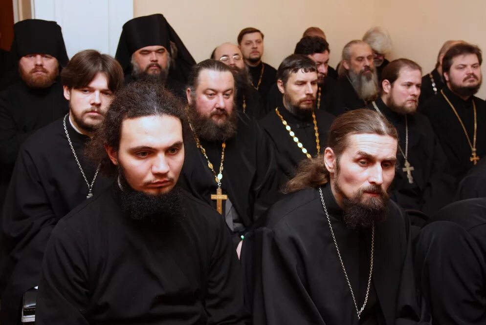 рауф ашурбейли. священники петрозаводской епархии. патриарх иерусалимский владыко феофил 3. карельская епархия сайт. карельская епархия сайт.