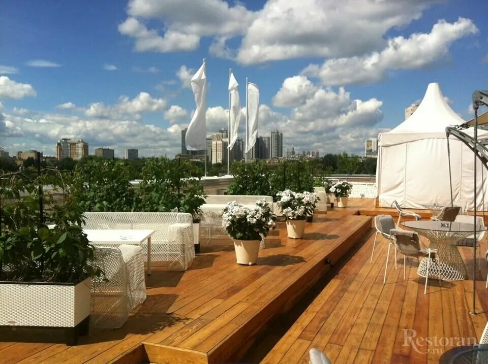 открытые крыши в москве. кутузовский проспект москва. кутузовский проспект. теплая крыша на кутузовском. теплая крыша на кутузовском.