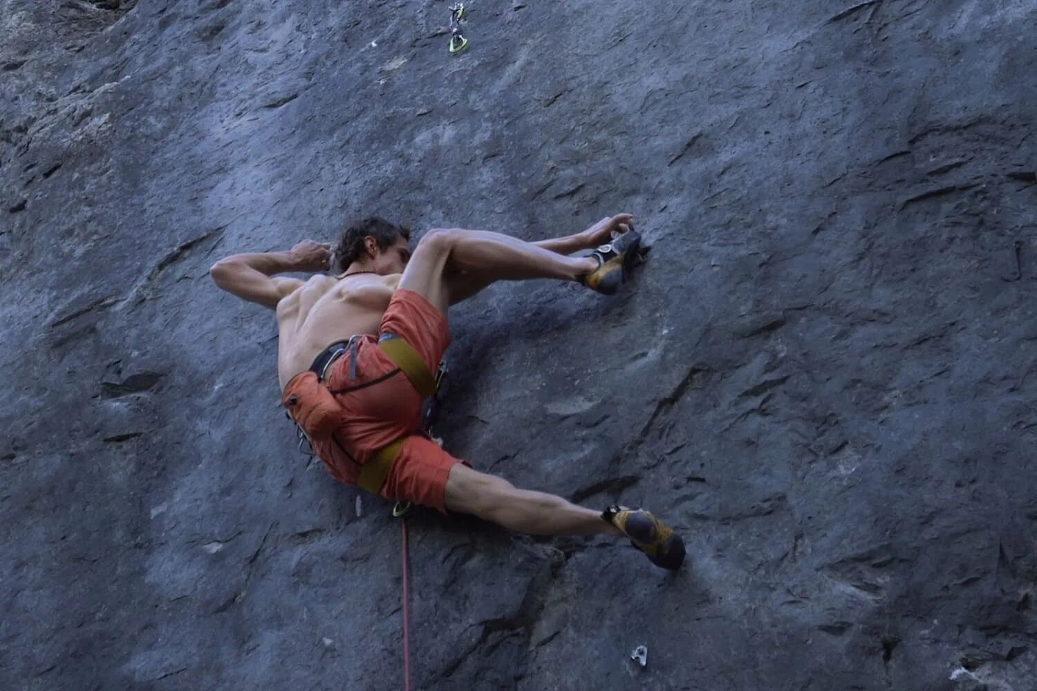 Скалолаз Сталлоне. Rock climbing is the most dangerous