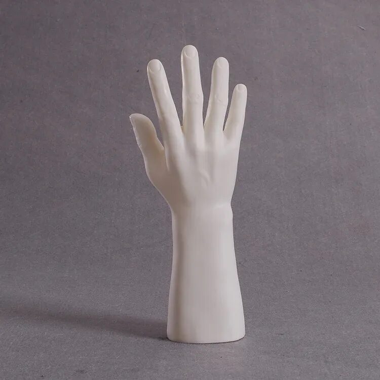 Купить пластиковые руки. Рука манекена. Пластмассовая рука манекена. Манекен руки для перчаток. Пластиковая рука для перчаток.