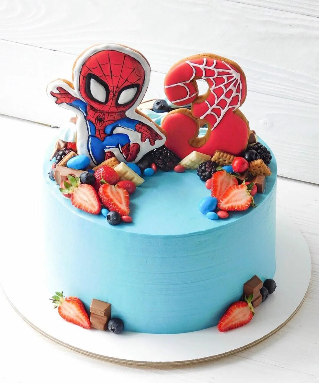 бенто торт человек паук. торт человек паук 3 года. торт человек паук 3 года. торт человек паук 3 годика. торт на 2 года мальчику человек паук.