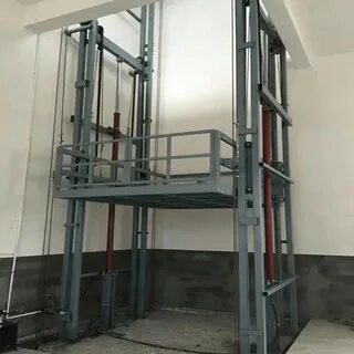 Лифт подъемник для склада