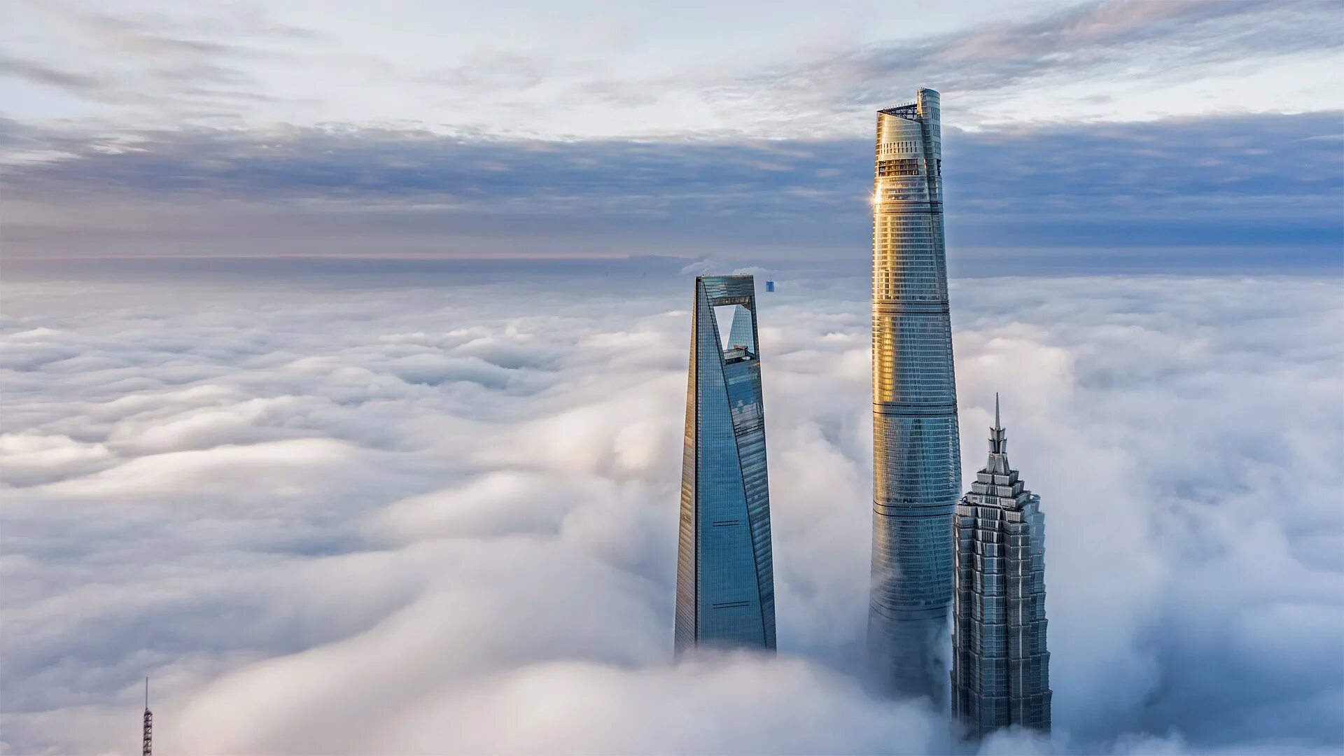 Шанхайский Всемирный финансовый центр Шанхай. Башня Шанхай Тауэр. Шанхайская башня небоскрёбы Шанхая. Шанхай ТОВЕР небоскреб. Высотных башен