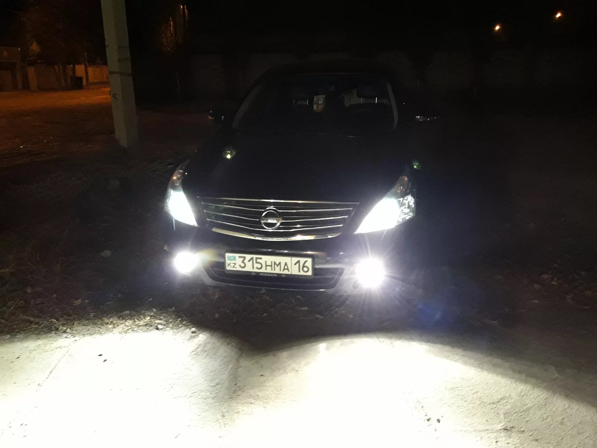 Ксенон Ниссан Теана j32. Ксенон в ПТФ Ниссан Теана j32. Лампы ПТФ Nissan Teana j32 ксенон. Лампа ближнего света Теана j32 ксенон.