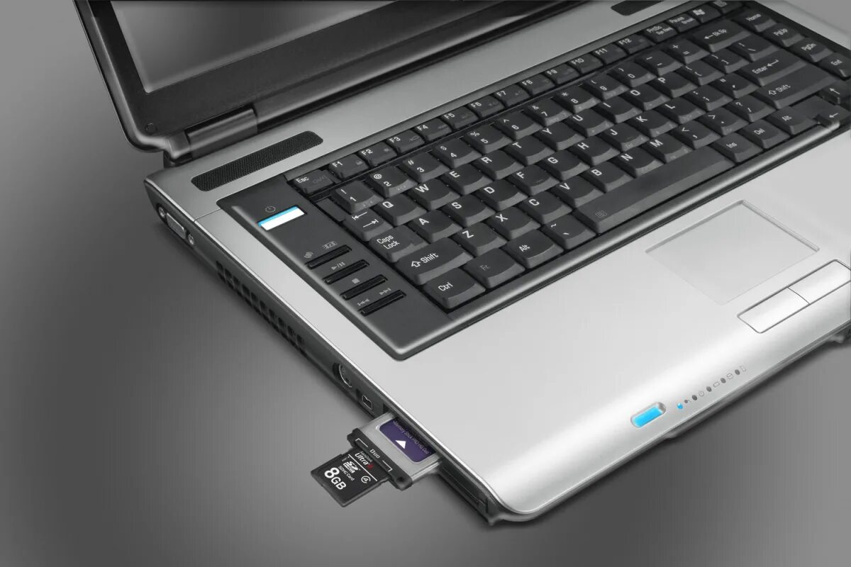 Картридер ноутбука sd dell. Разъемы ноутбука msi. Rtx 2060 msi. Карта памяти для ноутбука asus. Разъём sd в ноутбуке.