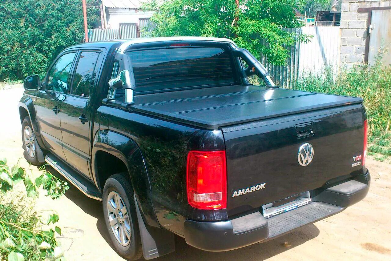 Купить кузов на пикап. Крышка кузова Фольксваген Амарок. Volkswagen Amarok 2010 - н.в.. Volkswagen Amarok крышка кузова. Фольксваген с кузовом Амарок.