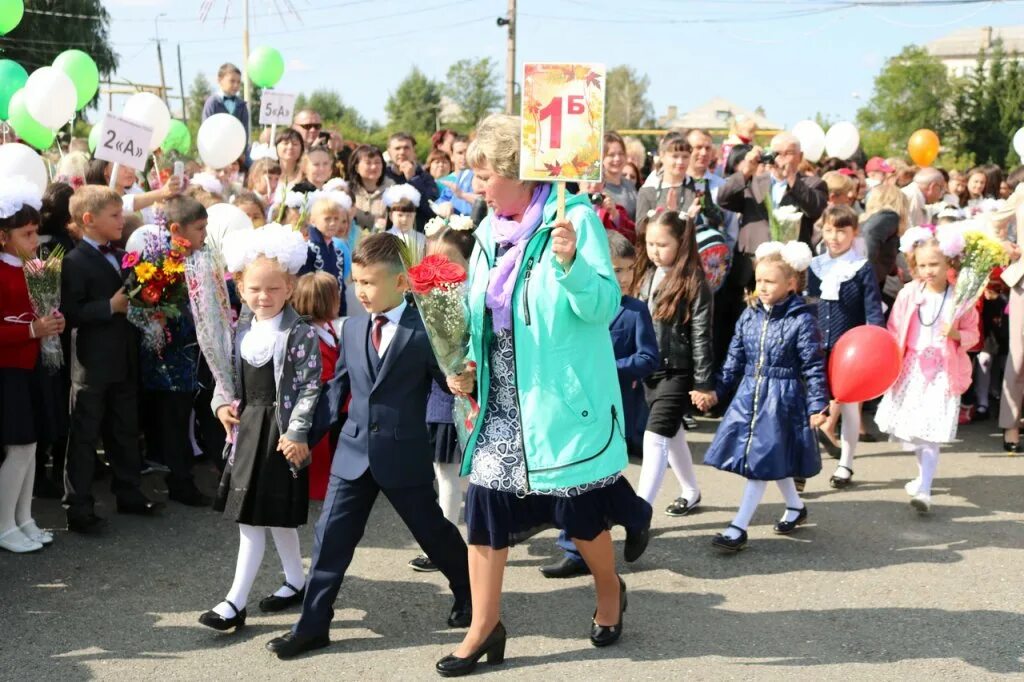 Погода верхнеуральский район п. 1 Сентября в Межозерном. Учителя МОУ Межозерная СОШ. Детский сад в Кирсе Верхнеуральский район. Межозерный МОУ СОШ 2022.