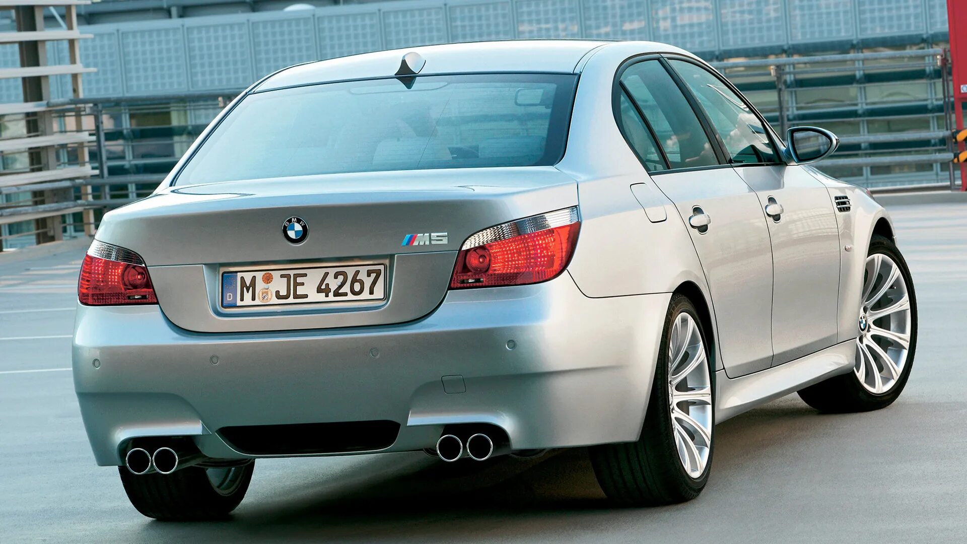 Е60 2005. БМВ m5 e60. БМВ 5 е60. BMW m5 e60 2008. BMW m5 e60 2005.