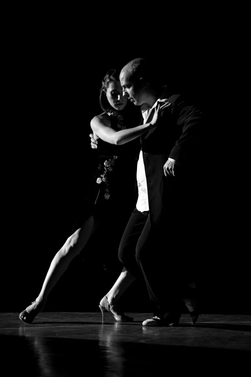 Аргентинское танго. Танго танец. Танцы чб. Танго черно белое.