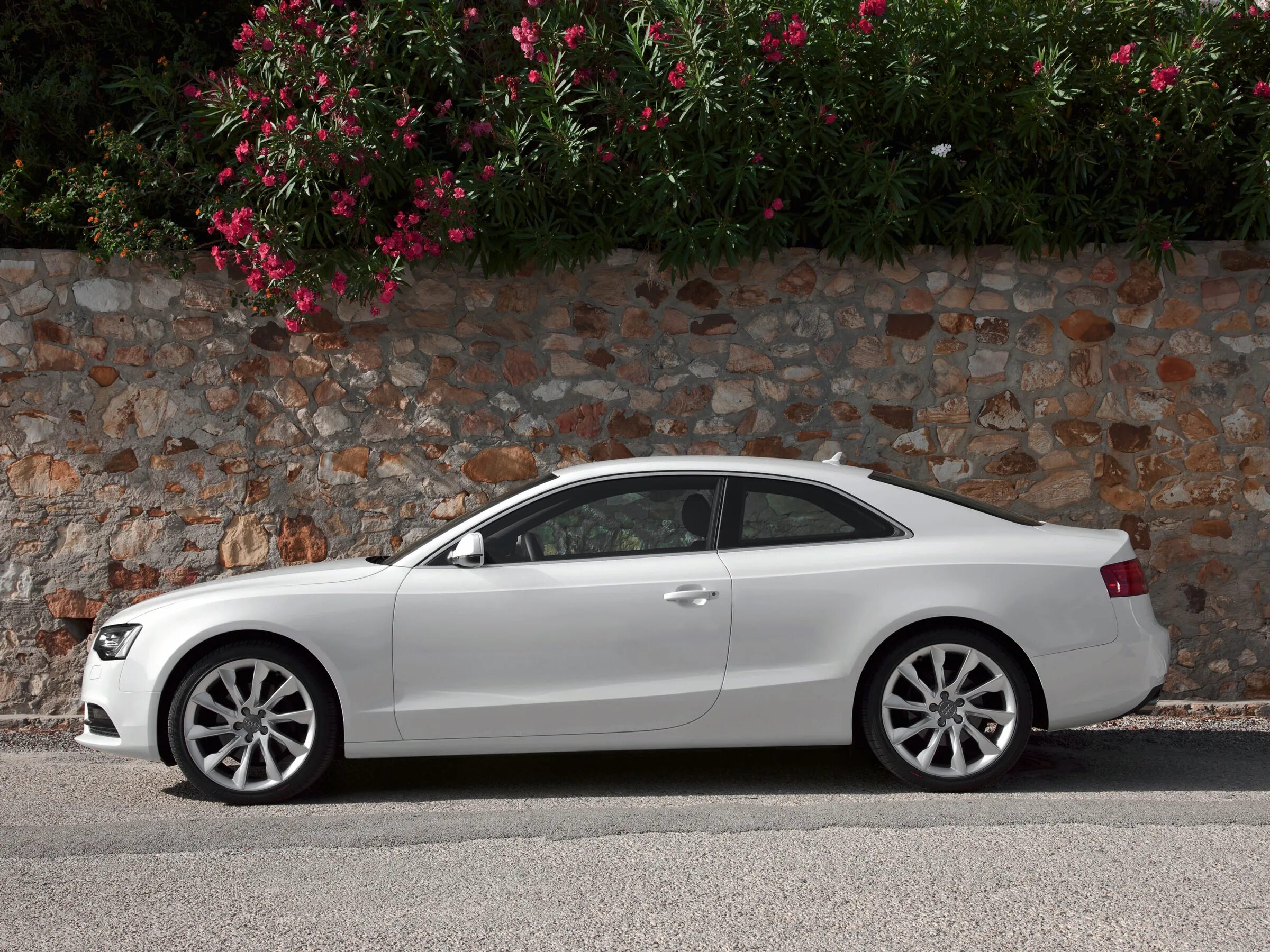 Audi a5 i. Audi a5 coupe 2005. audi a5 coupe 2011. ауди а5 купе. audi a5 coupe 2012.