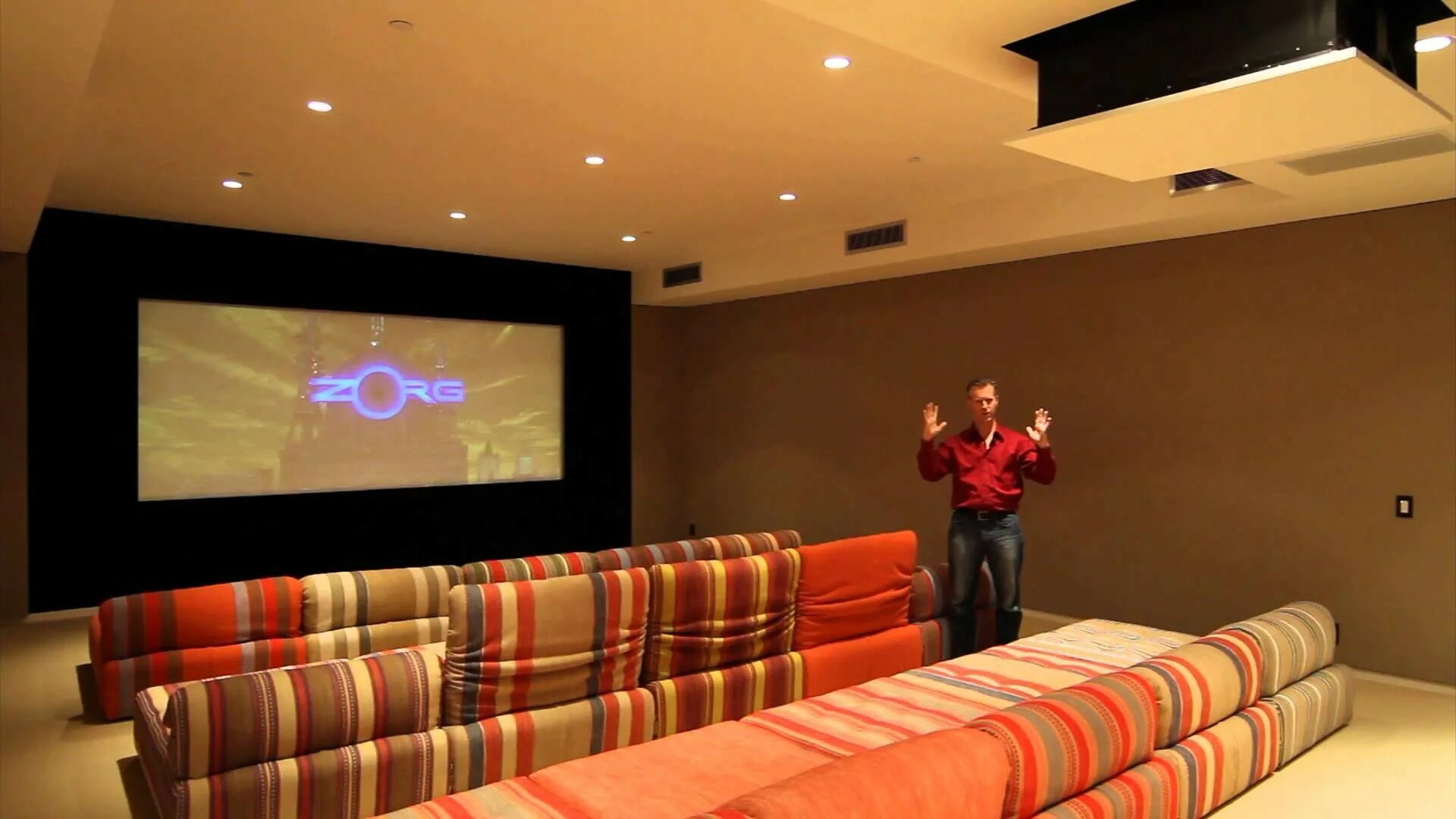 Projecting cinema
