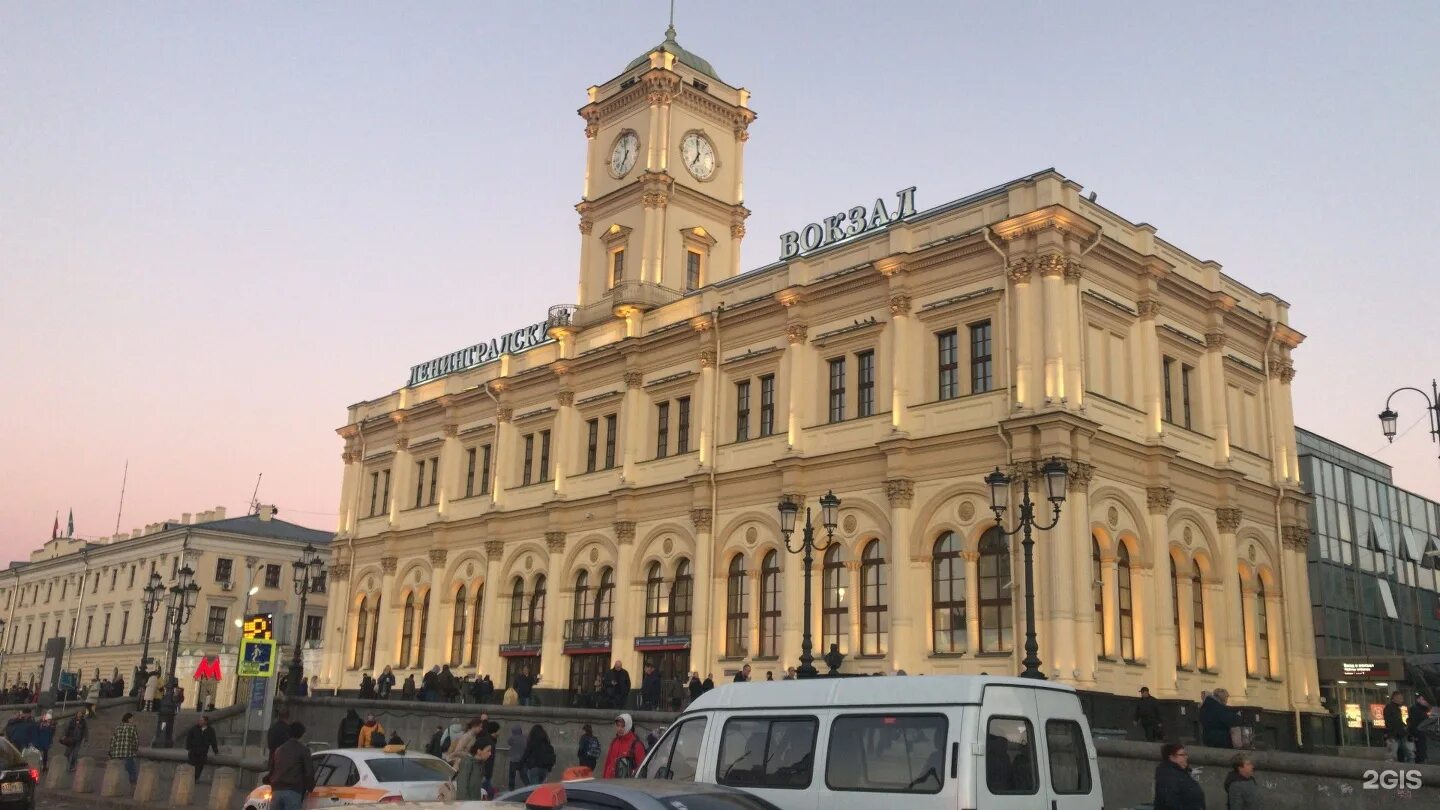 Ленинградский вокзал, Москва, Комсомольская площадь, 3. Ленинградский вокзал Комсомольская площадь. Октябрьский вокзал Москва. Москва Октябрьская вокз.