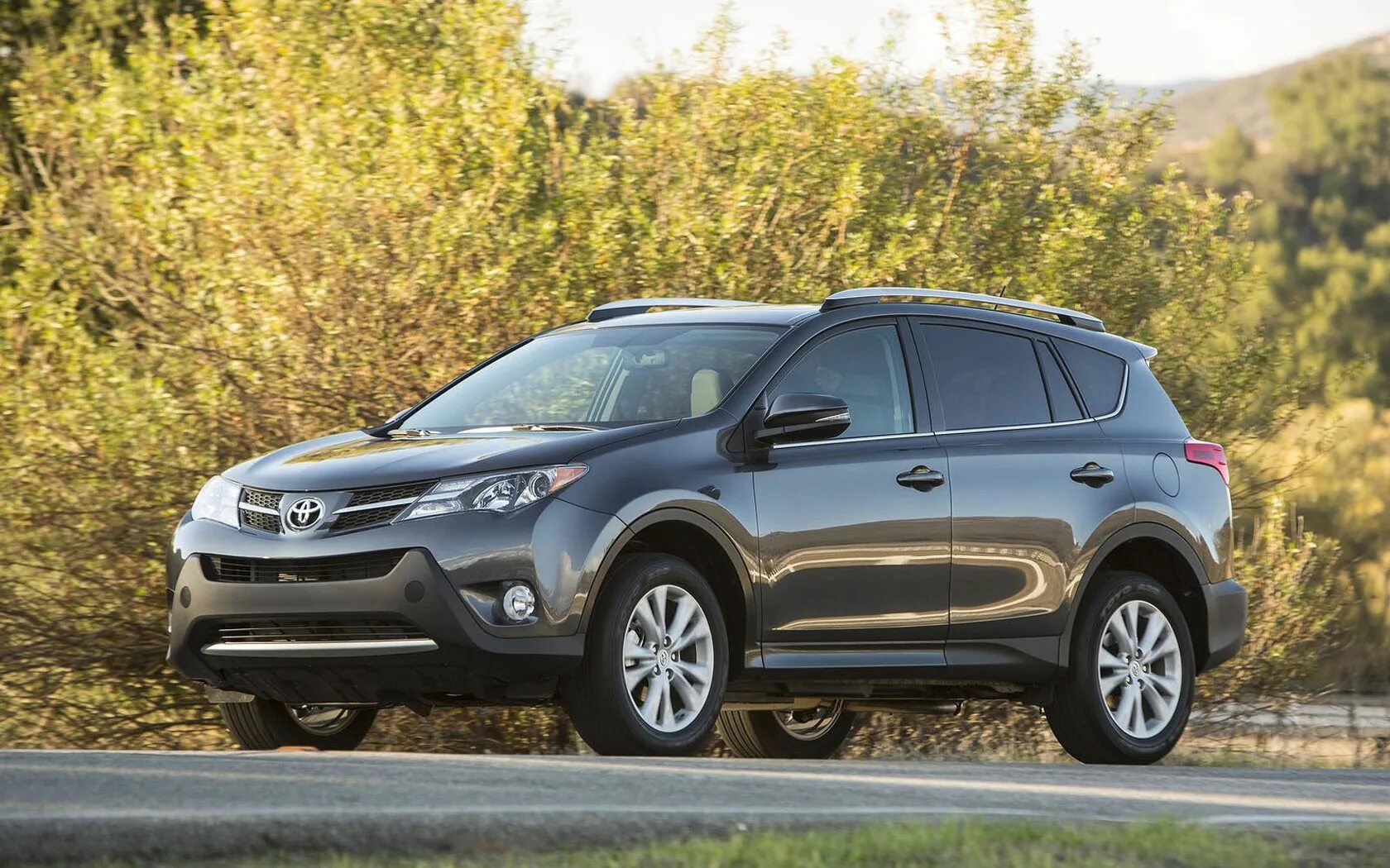 Toyota rav4 2013. Тойота Raf 4 2013. Toyota rav4 4 2013. Тойота рав 4 2014. Тест тойота рав 4