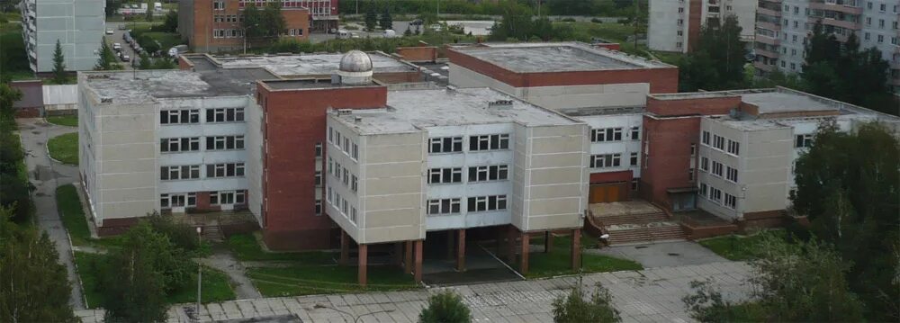 Школа 21 озёрск луначарского. Школа 33 озерск. Школа 21 озерск фото. Сайт 21 озерск. Коррекционные школы 36 озерск.