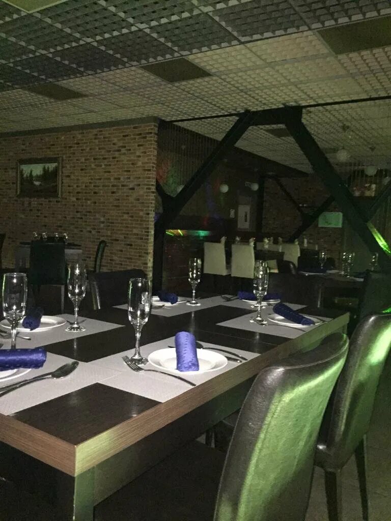 кафе форест. форест речной вокзал кафе. ресторан форест екатеринбург. веранда форест речной вокзал. кафе лес воронеж московский проспект.