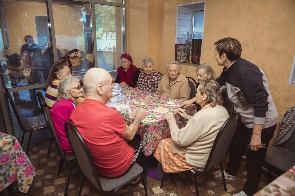 дом престарелых ярославль. пансионат зеленый квартал для пожилых ярославль. дом престарелых гаврилов ям. дом престарелых ярославль. пансионат на зеленцовской ярославль.