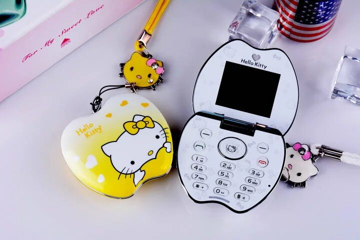 Сколько стоит хеллоу. Детский телефон-раскладушка hello Kitty w88 Mini. Hello Kitty k688 телефон раскладушка. Раскладушка Хеллоу Китти. Раскладушка Хэллоу Китти.