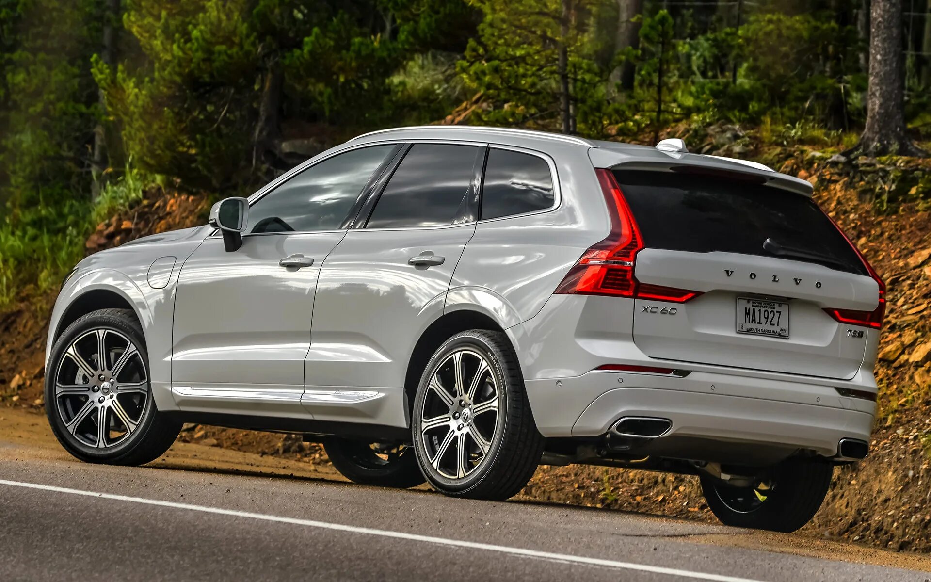 Вольво хс60 2019 год. Volvo xc60 2018. вольво xc60 2019. volvo xc60 новый. volvo xc60 t8.