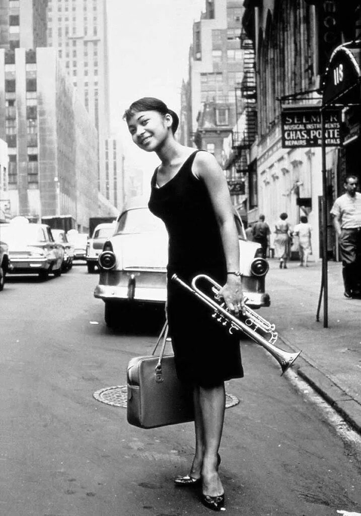 50 года джаз. Улица Билли Холидей Нью Йорк. Нью Йорк 1960 1960. 60е джаз. Нью Йорк 60х.