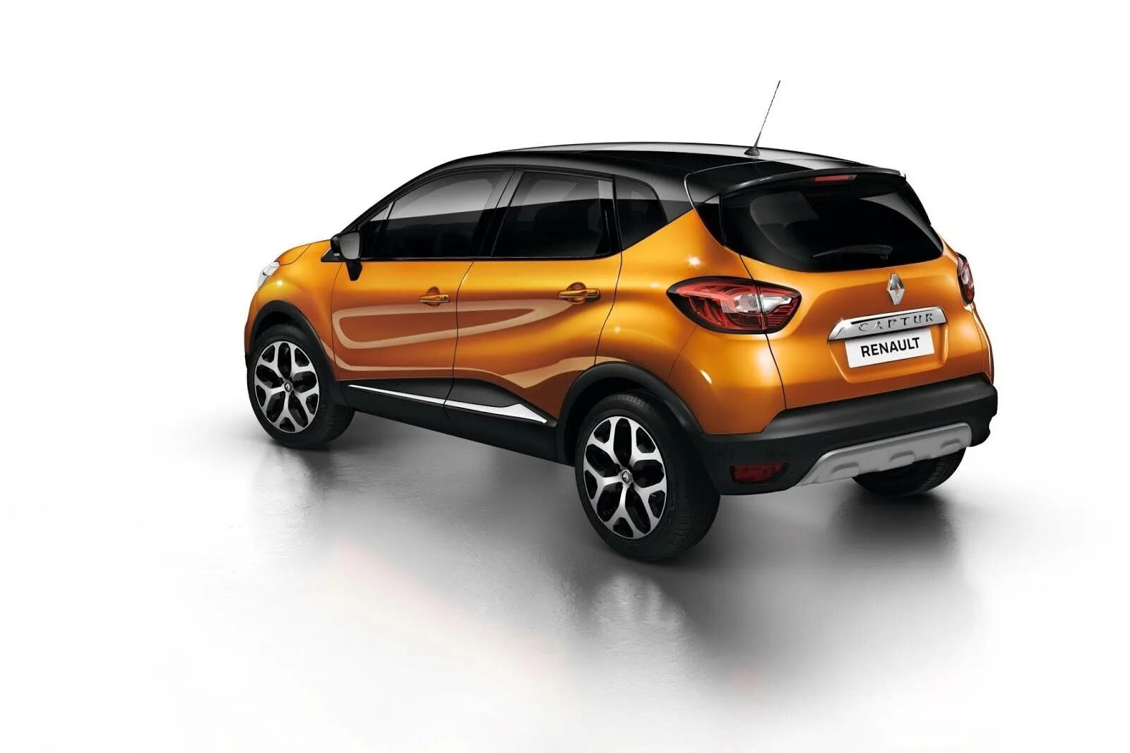 Renault Captur and capture. Рено Каптур 2018. Renault Captur 2017. Renault Captur ph2. Купить каптур с пробегом на авито