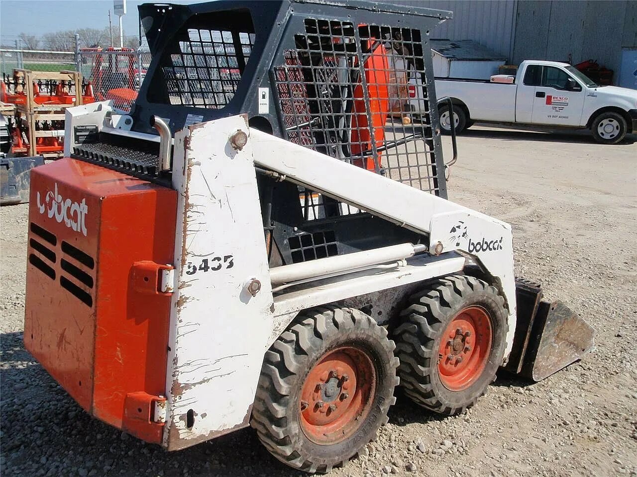 Бобкэт купить б у. Бобкэт 543. TCM Bobcat 543 Модельный ряд. Bobcat 150 оранжевый. Bobcat 1993.