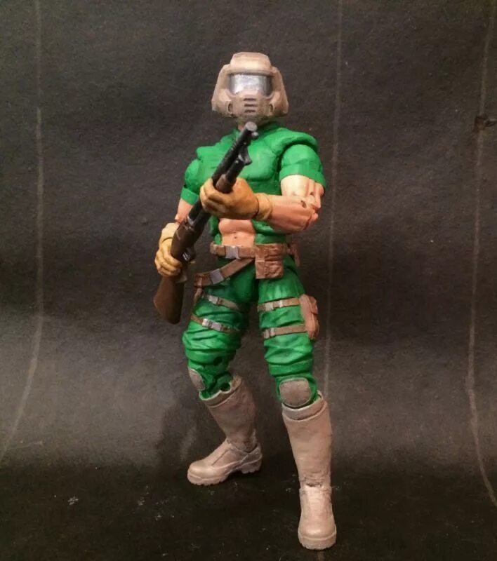 Custom doom. Doom игрушка doomguy. фигурка doom slayer mcfarlane. doomguy 1993 figure. фигурка дум слеера.
