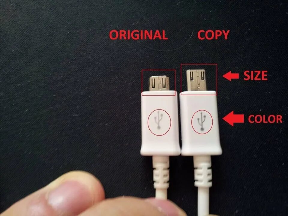 Как отличить зарядку. Зарядка на айфон оригинал и копия. Оригинальный зарядный кабель от айфона. Оригинальный и китайский кабель на айфон.