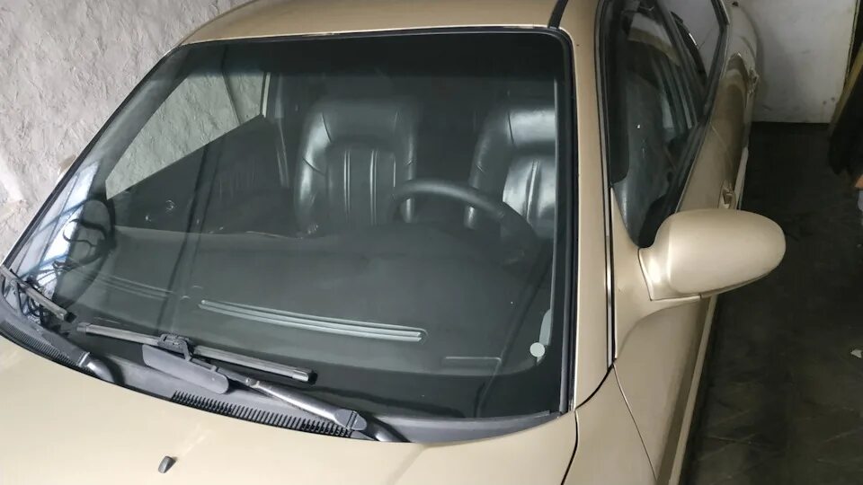 Agc лобовое стекло e6. Лобовое стекло соната. Стекло лобовое hyundai accent тагаз. Лобовое стекло акцент тагаз. Боровские стекла hyundai sonata ef лобовое.