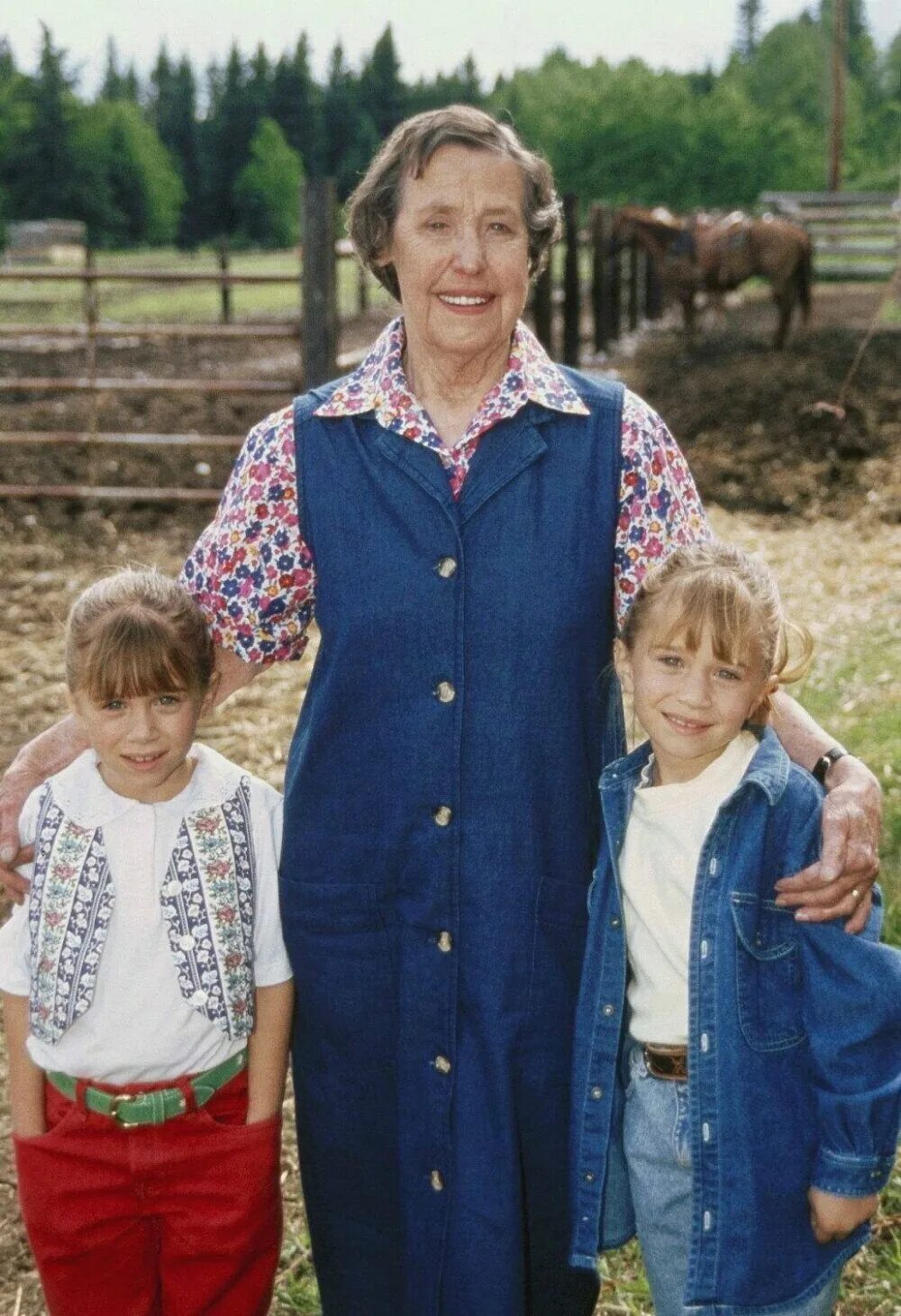 Веселые деньки на диком западе. Веселые деньки на диком западе. Веселенькие деньки на диком западе. Веселые деньки на диком западе. Веселые деньки на диком западе олсен.