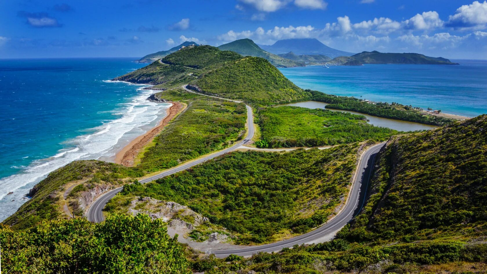 Страна состоящая из островов. Сент-Китс и Невис. Остров St. Kitts & Nevis. Бастер сент Китс. Сенткевис и Невис.