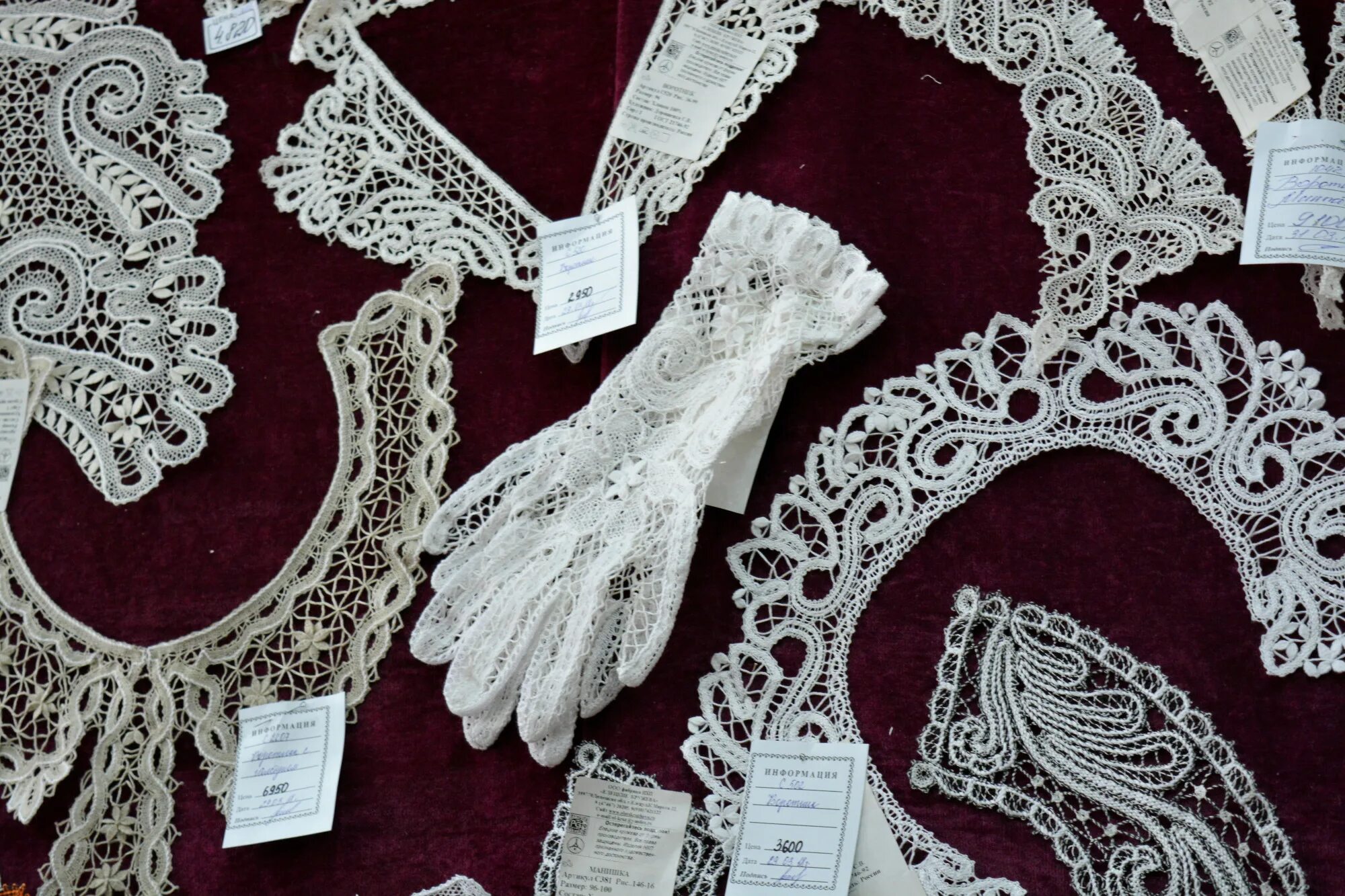 ремесла кружева. вологодское кружево народный промысел. вологодское кружево кружевница. елецкое кружево елец кружевница. кружевоплетение промысел.