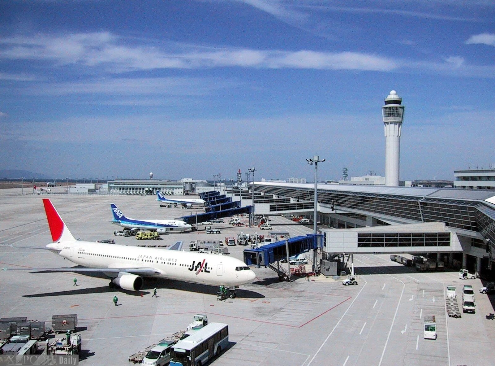 Аэропорт. Ayraport. Members airport. Аэропорт канкун. Аэропорт внутри.