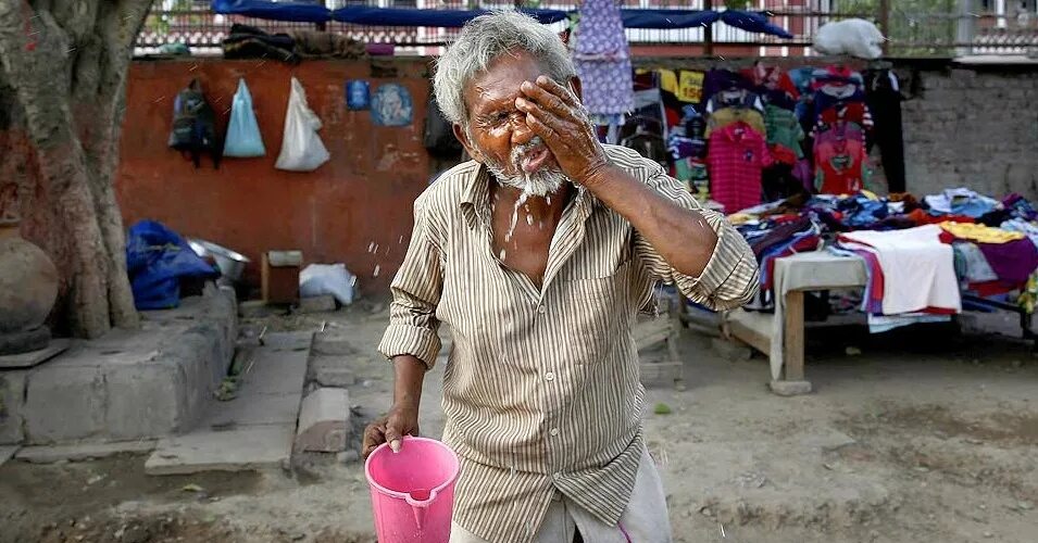 Голод и жажда. India Heatwave: 96 people Dead reportedly from Heat-aggravated conditions.