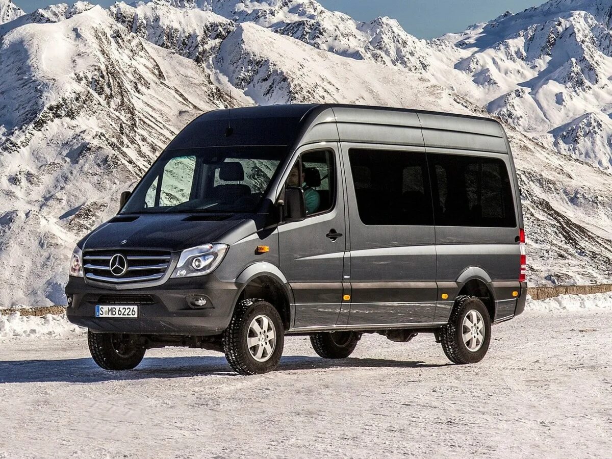 Мерседес Бенц Спринтер 2015. /Mercedes-Benz/Sprinter/w906/mikroavtobus. Mercedes Sprinter 2. Mercedes Sprinter - w906 (2013-).