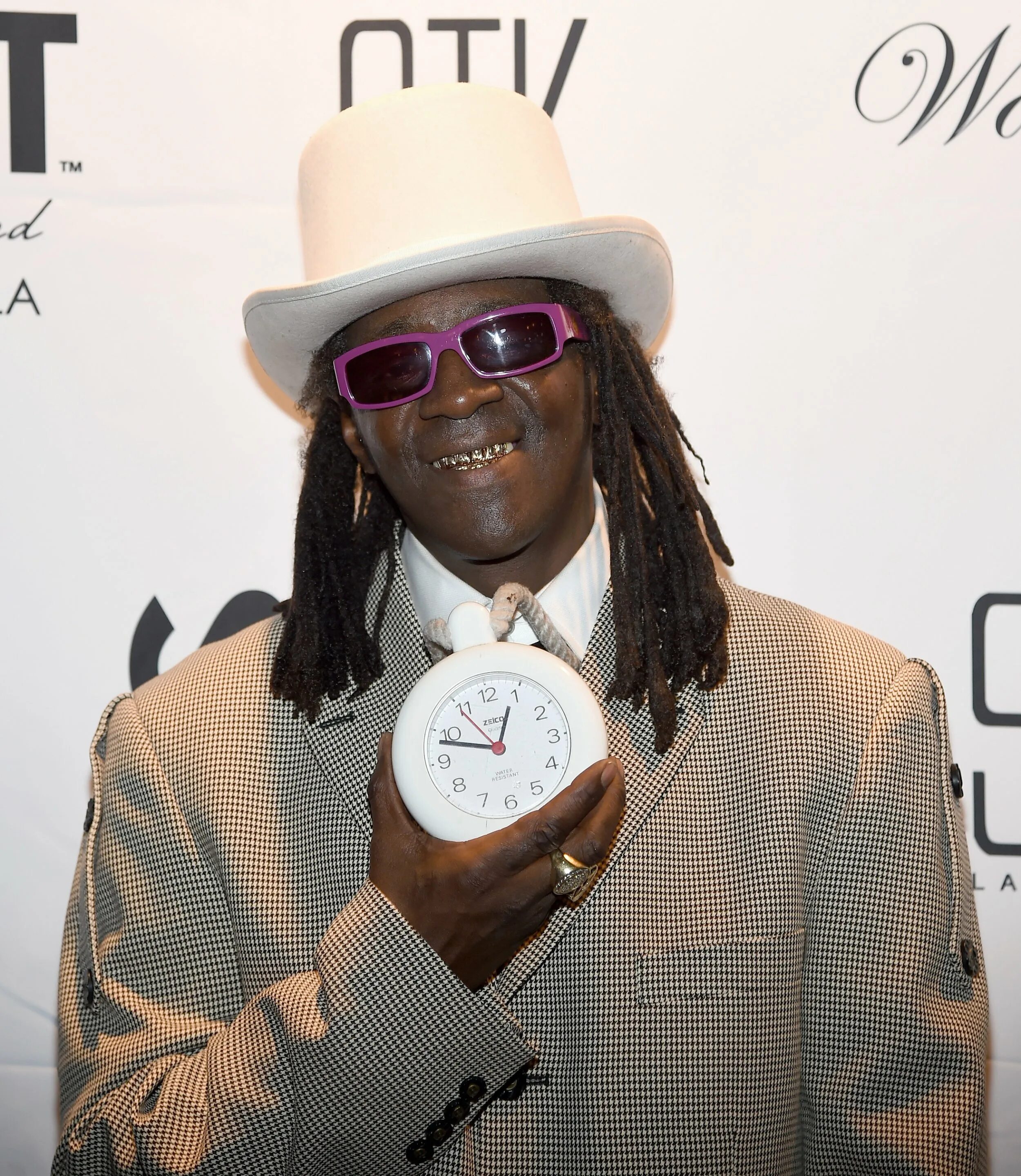 Флейвор Флав. Рэпер Флавор Флав. Флавор Флав 80s. Flavor Flav часы.