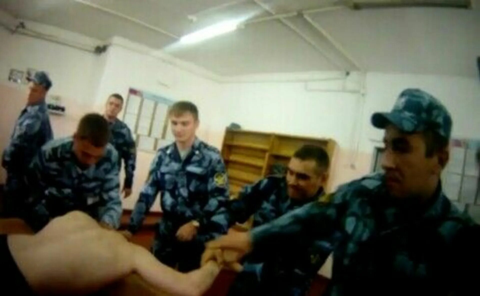 Где искать заключенных