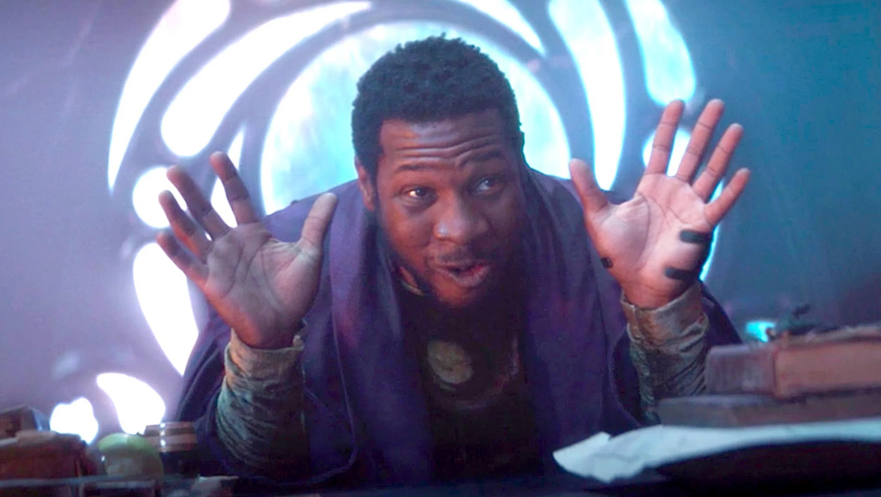 He who remains marvel. канг завоеватель марвел локи. He remained. джонатан мэйджерс локи. He who remains.