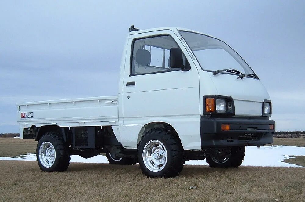 Тойота дюна 4 вд. Mitsubishi canter 4x4. Митсубиси canter 4х4. Nissan atlas 4wd. Toyota dyna 4x4.