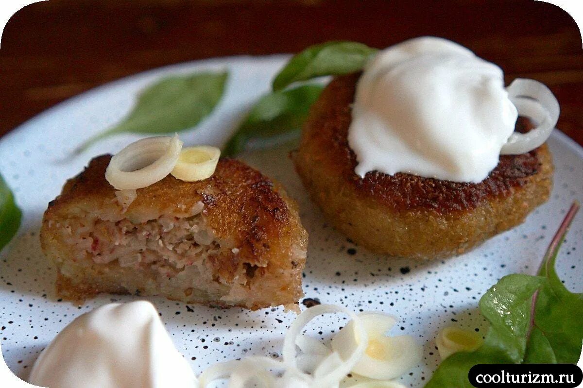 Белорусское блюдо колдуны. Что такое колдуны. Национальное блюдо белоруссии колдуны. Белорусская национальная кухня колдуны. Что такое колдуны.