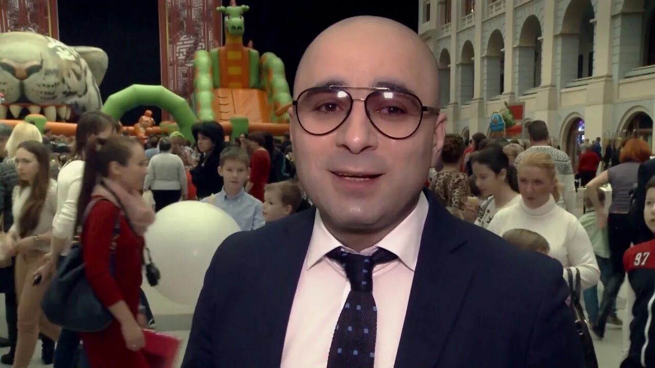 Кадыр караханов. Кадыр караханов последние новости. Кадыр караханов. Караханов кадыр караханович. Кадыр музыкант.